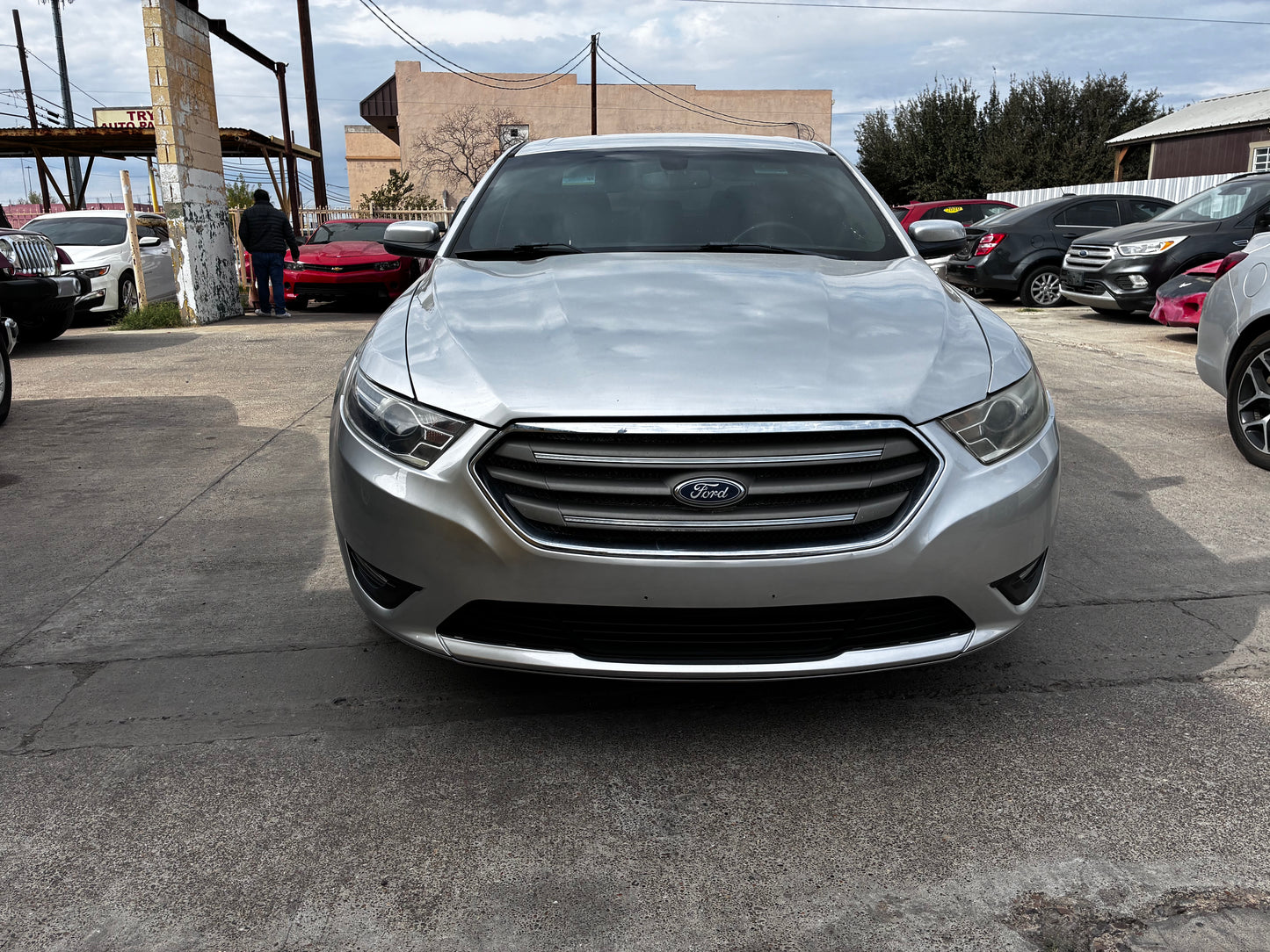 2018 Ford Taurus SEL