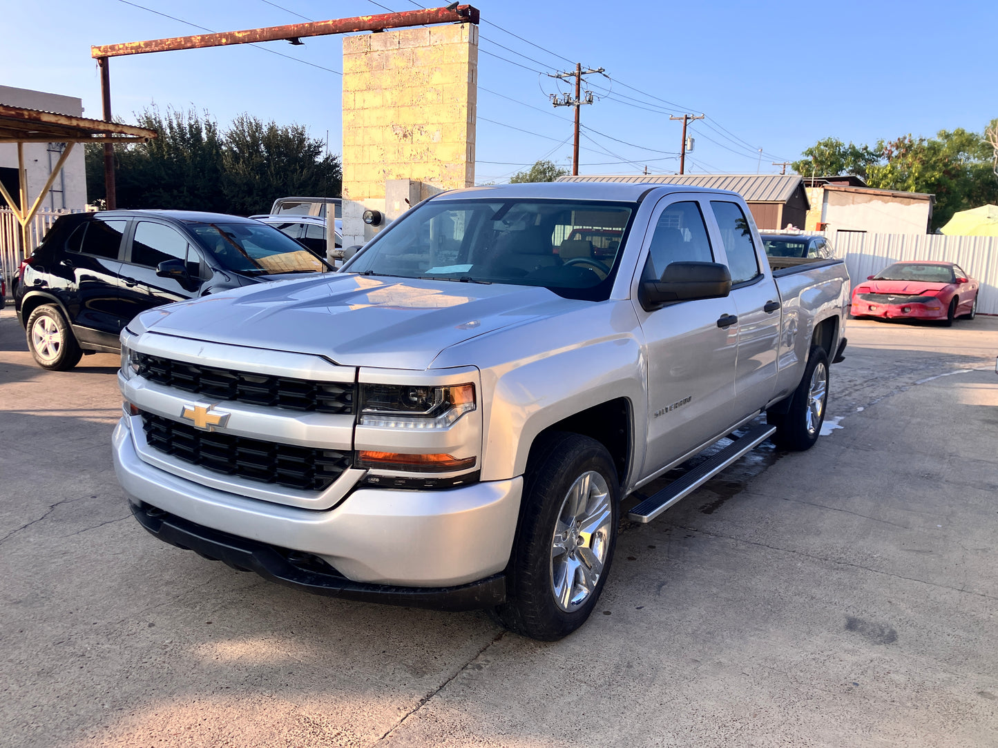 Chevy Silverado 2016 LT Pick Up Truck