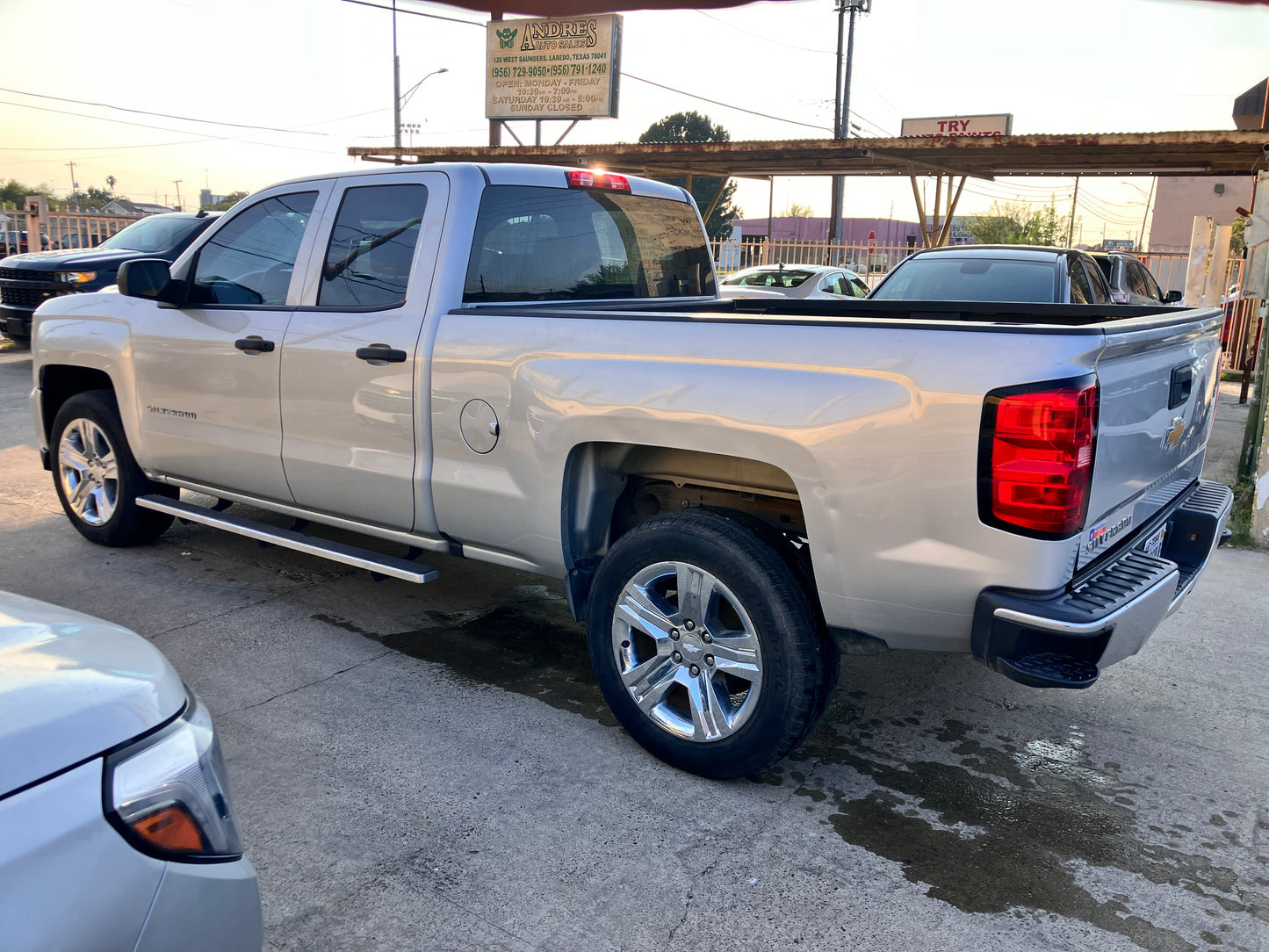 Chevy Silverado 2016 LT Pick Up Truck