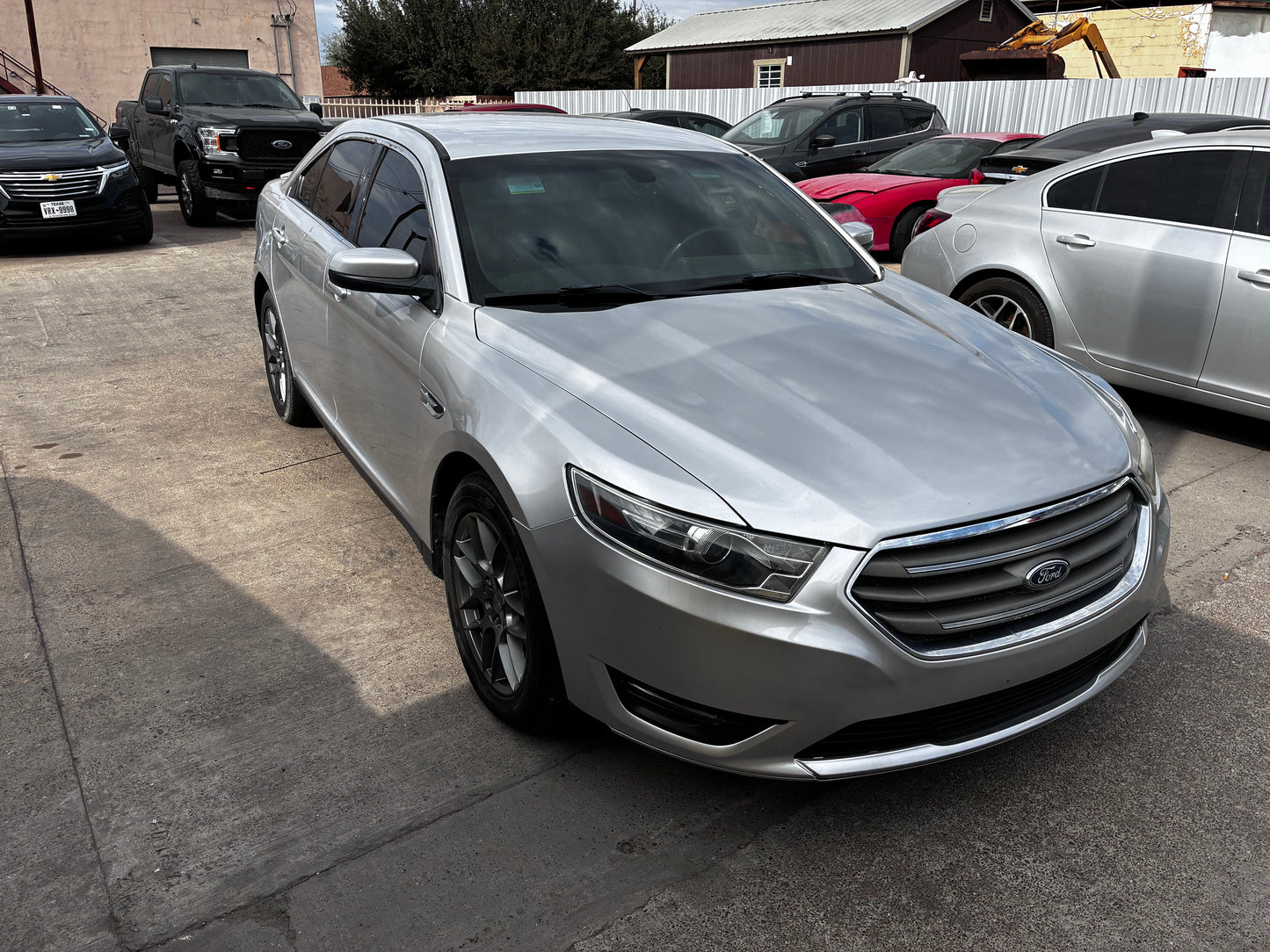 2018 Ford Taurus SEL