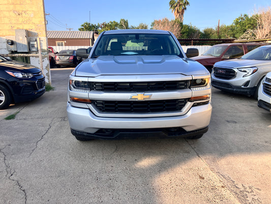 Chevy Silverado 2016 LT Pick Up Truck
